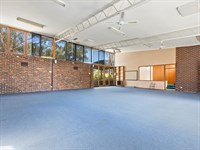 1-3 Mountain View Road, Montmorency