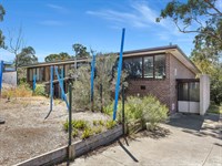 1-3 Mountain View Road, Montmorency