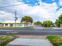 4/355 Somerville Road, Yarraville