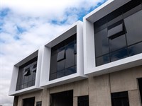 Unit 16 Hybrid/194 Rooks Road, Vermont