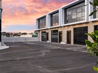 Unit 16 Hybrid/194 Rooks Road, Vermont