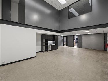 20477 - 36 Hume Road, Laverton North