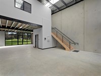 Unit 39 (Open Mezz/Warehouse)/119 Chesterville Road, Moorabbin