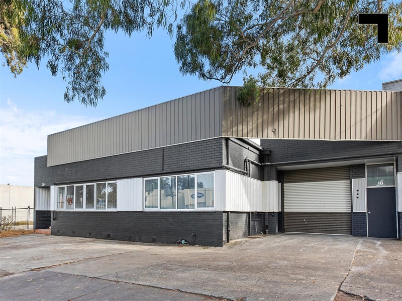 18-20 Metropolitan Avenue, Nunawading