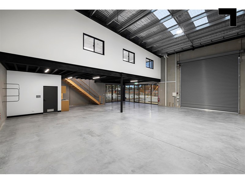 Unit 4/2 Compass Court, Seaford