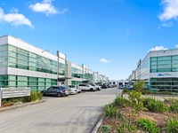 2/3 Westside Avenue, Port Melbourne