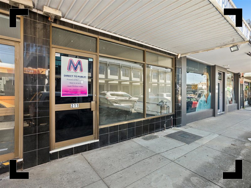 211 Moreland Road, Coburg