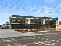 1-3/158 Canterbury Road, Bayswater North