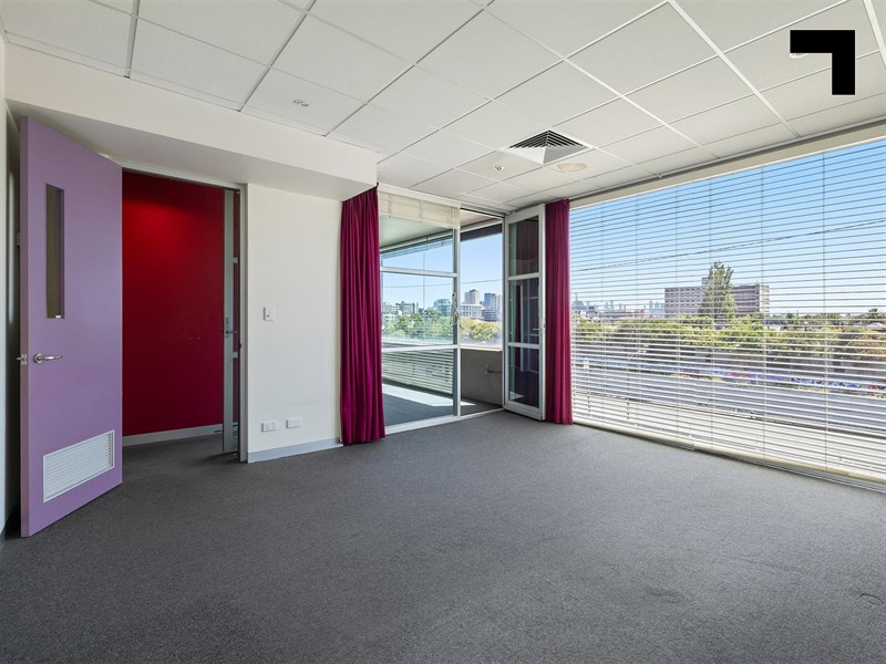 67 Wellington Street, St Kilda