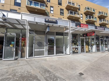 21415 - 9/744 Bourke Street, Docklands