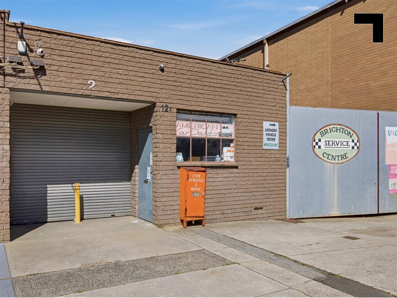 2/12 Joel Court, Moorabbin