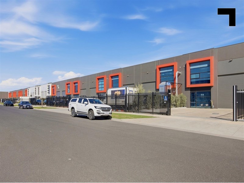 37 Gawan Loop, Coburg