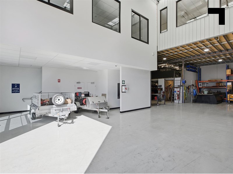 37 Gawan Loop, Coburg