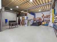 37 Gawan Loop, Coburg