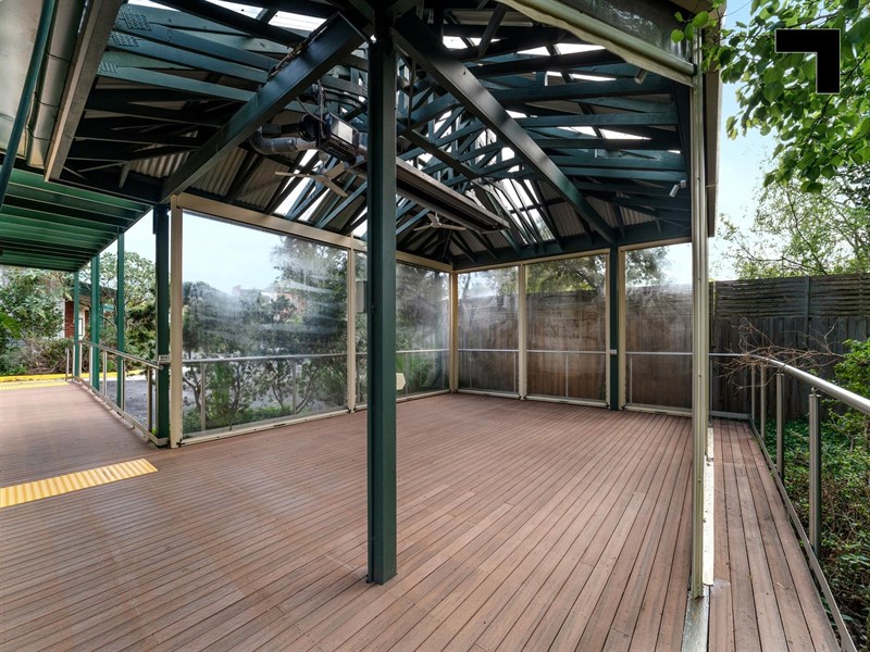 25 Mountainview Road, Nunawading