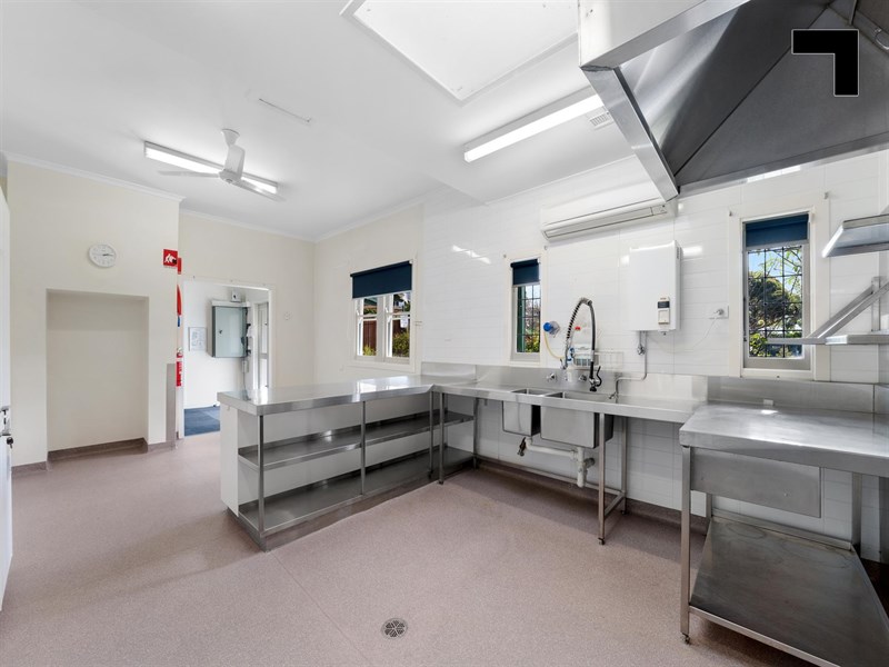25 Mountainview Road, Nunawading